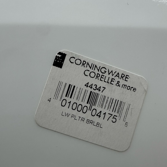 NWT Set of 8 Corelle Corningware Ovale Plates- White with black contour - Picture 5 of 5